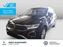 Deep black perleffekt Gebraucht 2024 VW T-Roc Life SUV | 23.930 € (Guter Preis)