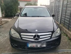 Schwarz Gebraucht 2009 Mercedes C200 Limousine | 7.000 € (Fairer Preis)