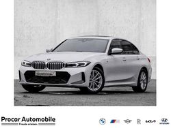 Weiß Gebraucht 2023 BMW 320 M Sport Limousine | 36.999 € (Fairer Preis)