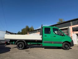 Grün Gebraucht 2022 Mercedes Sprinter Van | 47.540 € (Fairer Preis)