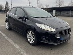 Schwarz Gebraucht 2016 Ford Fiesta Titanium Limousine | 8.700 € (Teuer)