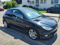 Schwarz Gebraucht 2005 Peugeot 206 Coupé | 1.000 € (Fairer Preis)