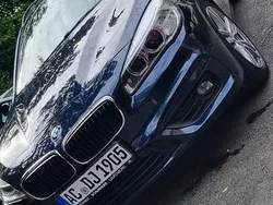 Blau Gebraucht 2016 BMW 218 Kombi | 9.999 € (Superpreis)
