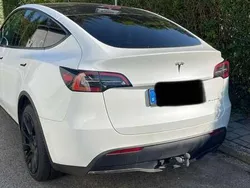 Weiß Gebraucht 2022 Tesla Model Y Long Range SUV | 37.000 €
