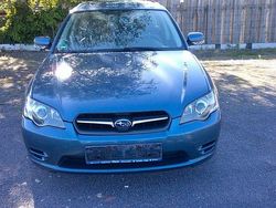 Grau Gebraucht 2005 Subaru Legacy Kombi | 1.550 € (Etwas zu teuer)
