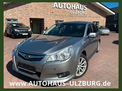 Grau Gebraucht 2010 Subaru Outback SUV | 6.900 € (Guter Preis)