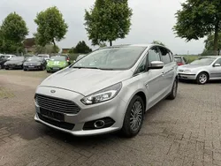 Silber Gebraucht 2019 Ford S-MAX Titanium Van / Kleinbus | 8.999 € (Teuer)