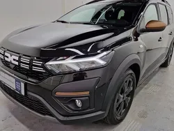 Schwarz Neu 2025 Dacia Jogger Extreme Kombi | 24.340 € (Etwas zu teuer)