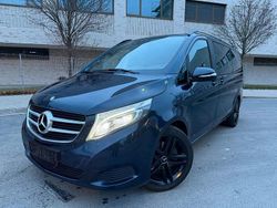 Blau Gebraucht 2015 Mercedes V250 Edition Van / Kleinbus | 28.400 € (Superpreis)