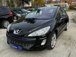 Schwarz Gebraucht 2010 Peugeot 308 Platinum Limousine | 4.999 € (Etwas zu teuer)