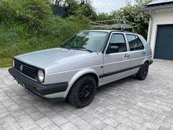 Silber Gebraucht 1989 VW Golf II Limousine | 3.999 €