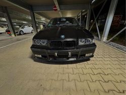 Schwarz Gebraucht 1998 BMW 323 Compact Performance Kleinwagen | 7.700 € (Etwas zu teuer)