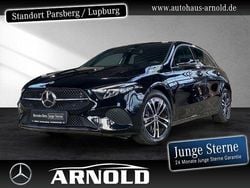 Kosmosschwarz Gebraucht 2024 Mercedes A200 Progressive Limousine | 28.790 € (Guter Preis)