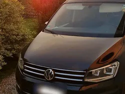 Schwarz Gebraucht 2016 VW Caddy Highline Van / Kleinbus | 16.299 €