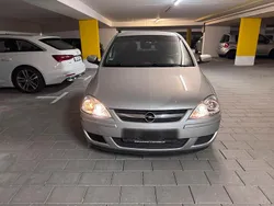 Silber Gebraucht 2003 Opel Corsa Kleinwagen | 1.000 € (Fairer Preis)