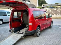 Salsa red Gebraucht 2010 VW Caddy Maxi Van / Kleinbus | 15.999 €