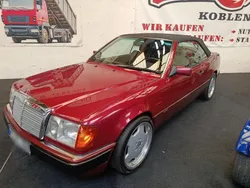 Rot Gebraucht 1993 Mercedes E300 Cabrio | 29.900 €