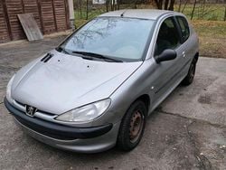 Silber Gebraucht 2002 Peugeot 206 | 1.449 € (Fairer Preis)