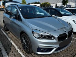 Grau Gebraucht 2016 BMW 216 Gran Tourer Sport Line Van / Kleinbus | 12.190 € (Fairer Preis)