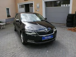 Schwarz Gebraucht 2018 Skoda Rapid Clever Limousine | 10.985 € (Fairer Preis)