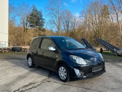 Schwarz Gebraucht 2009 Renault Twingo GT Kleinwagen | 2.000 €
