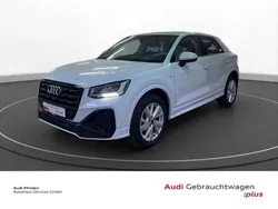 Gletscherweiß metallic Gebraucht 2024 Audi Q2 S-Line SUV | 33.780 € (Etwas zu teuer)