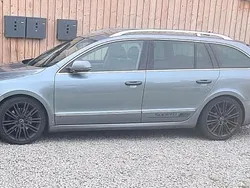 Silber Gebraucht 2012 Skoda Superb Kombi | 4.600 € (Guter Preis)