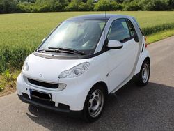 Weiß Gebraucht 2011 Smart ForTwo Coupé Pure Coupé | 4.200 € (Fairer Preis)