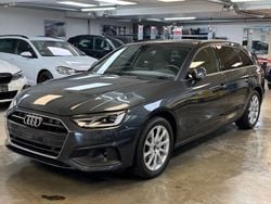 Grau Gebraucht 2024 Audi A4 S-Line Kombi | 29.800 € (Superpreis)