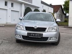 Silber Gebraucht 2011 Skoda Octavia Limousine | 4.700 € (Fairer Preis)