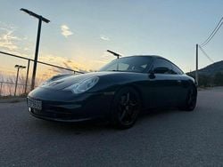 Grau Gebraucht 2004 Porsche 911 Carrera Coupé | 36.900 € (Guter Preis)