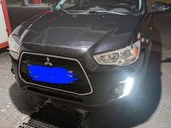 Schwarz Gebraucht 2016 Mitsubishi ASX Diamant Edition SUV | 8.350 € (Guter Preis)