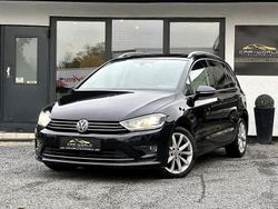 Schwarz Gebraucht 2015 VW Golf Sportsvan Highline Van / Kleinbus | 14.999 € (Fairer Preis)