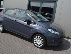 Grau Gebraucht 2011 Ford Fiesta Trend Kleinwagen | 6.900 € (Teuer)