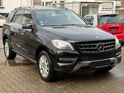 Obsidianschwarz metalliclack Gebraucht 2013 Mercedes ML350 SUV | 15.490 € (Superpreis)