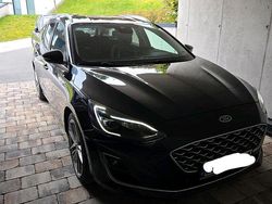 Schwarz Gebraucht 2020 Ford Focus Kombi | 16.500 € (Fairer Preis)