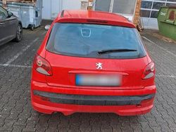 Rot Gebraucht 2010 Peugeot 206+ Kleinwagen | 1.800 € (Fairer Preis)