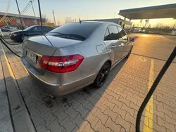 Grau Gebraucht 2009 Mercedes E350 Limousine | 7.900 € (Guter Preis)