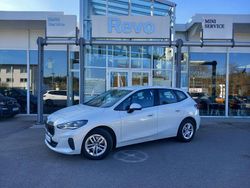 Mineralweiss metallic Gebraucht 2023 BMW 218 Active Tourer Van / Kleinbus | 24.380 € (Guter Preis)