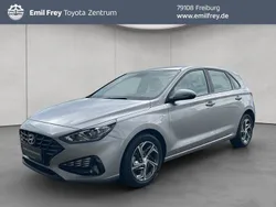 Silber Gebraucht 2023 Hyundai i30 Select Limousine | 17.690 € (Guter Preis)