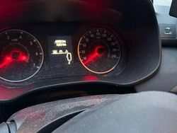 Grau Gebraucht 2023 Dacia Jogger Extreme Van / Kleinbus | 17.000 € (Guter Preis)