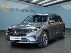 Grau Gebraucht 2024 Mercedes EQB300 SUV | 35.299 € (Fairer Preis)