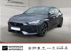 Grau (magnetic grau metallic) Gebraucht 2022 Cupra Leon VZ Limousine | 29.430 € (Guter Preis)