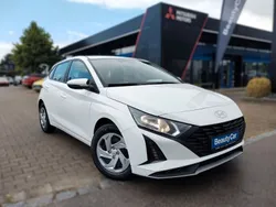 Weiß Neu 2025 Hyundai i20 Limousine | 17.390 € (Guter Preis)