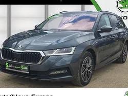 Quarzgrau metallic Gebraucht 2021 Skoda Octavia Clever Kombi | 24.990 € (Fairer Preis)