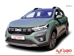 Grün Neu 2025 Dacia Sandero Stepway Kleinwagen | 17.890 € (Fairer Preis)