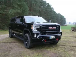 Schwarz Gebraucht 2020 GMC Sierra SUV | 54.999 € (Guter Preis)