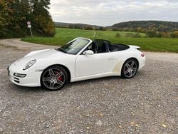 Weiß Gebraucht 2008 Porsche 911 Carrera 4S Cabriolet Cabrio | 61.790 € (Etwas zu teuer)