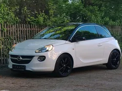 Weiß Gebraucht 2016 Opel Adam Kleinwagen | 6.200 €