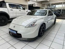 Brilliant white (m) Gebraucht 2014 Nissan 370Z Coupé | 43.990 €